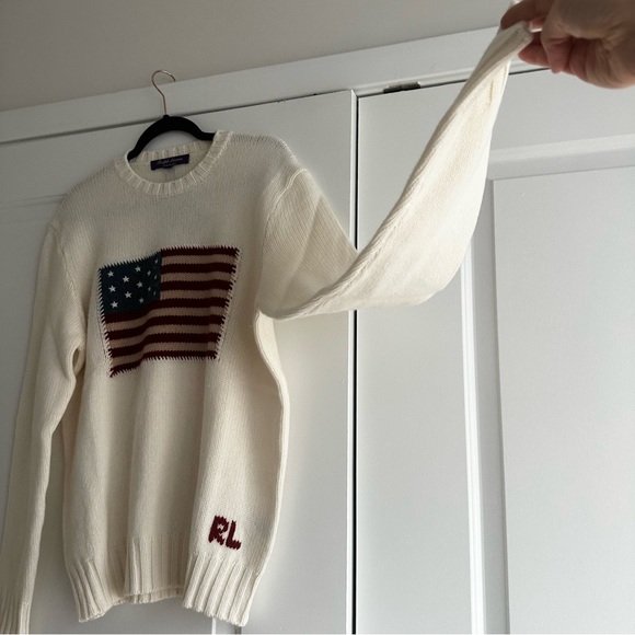 Ralph Lauren Purple Label Cream Cashmere Crewneck Sweater with American Flag NWT - Picture 5 of 7